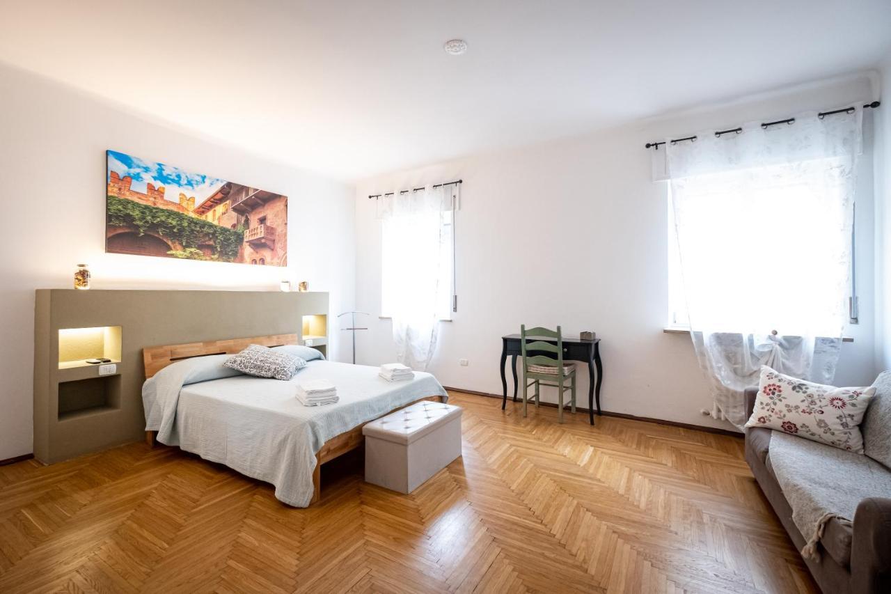 Bed and Breakfast Il Salotto Del Conte Verona Exterior foto